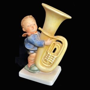 Hummel Figurine • The Tuba Player (Der Bombardon) • 437 • TMK-6